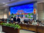 DPRD Provinsi Kalimantan Tengah membahas laporan keterangan pertanggung jawaban gubernur, Senin (10/5).