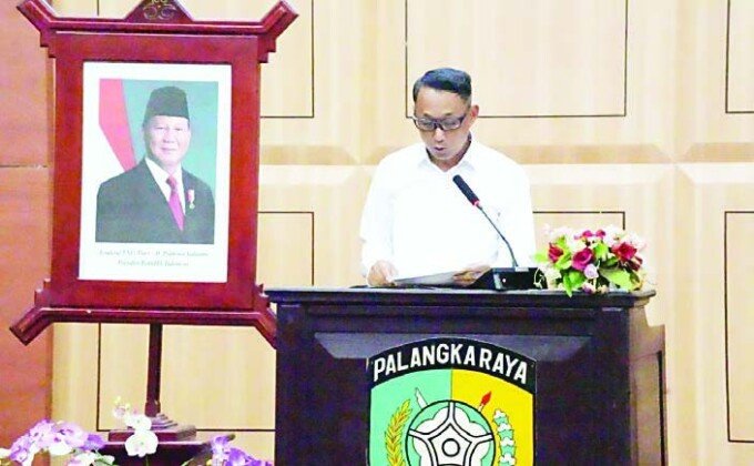 Anggota Komisi III DPRD Kota Palangka Raya, Jati Asmoro, menyampaikan sambutan, baru-baru ini.