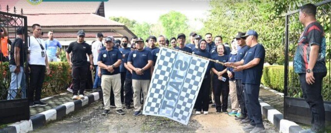 Pemkab Lamandau menggelar peringatan hari buruh internasional, yang dipusatkan di kawasan Bundaran Rusa, belum lama tadi.