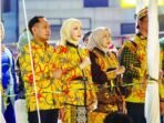 Wali Kota dan Ketua TP PKK Kota Palangka Raya menghadiri penutupan FBIM 2026 di Bundaran Besar, Sabtu (23/5).
