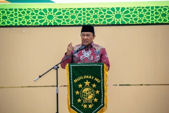 Wakil Gubernur Kalteng, H Edy Pratowo saat menghadiri peringatan Hari Lahir (Harlah) ke-80 Muslimat Nahdlatul Ulama (NU), di aula UIN Palangka Raya, Kamis (23/4).