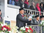 Bupati Barito Utara H Shalahuddin ST MT memimpin Upacara Peringatan Hari Lahir Pancasila Tahun 2026 di Arena Tiara Batara, Senin (2/6). Bupati Shalahuddin menegaskan bahwa peringatan Hari Lahir Pancasila merupakan momentum refl eksi meneguhkan komitmen nilai-nilai Pancasila.