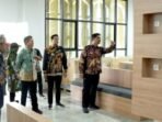 Barito Utara Bupati Barito Utara H Shalahuddin ST MT ditemani Wakil Bupati Barito Utara Felix So nadie Y Tingan A Md, Sekertaris Daerah Drs Muhlis beserta jajaran saat melakukan pe ninjauan progres pembangunan Mall Pelayanan Publik (MPP), Kamis (4/6).