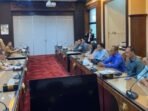 Rombongan Anggota Komisi I DPRD Kota Palangka Raya saat studi banding ke DPRD Provinsi Jawa Timur, beberapa waktu lalu.