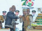 Barito Utara Bupati Barito Utara H Shalahuddin ST MT bersama Guburnur Kalimantan Tengah H Agustiar Sabran S Ikom pada Ramah Tamah dalam rangka HUT ke-76 Kabupaten Barito Utara di Gedung Balai Antang, Senin (29/6).