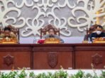 DPRD Kalimantan Tengah2 Wakil Ketua I DPRD Kalteng Riska Agustin memimpin Rapat Paripurna Ke-5 Masa Persidangan III Tahun Sidang 2026 di Kantor DPRD Provinsi Kalteng, Senin (6/7)