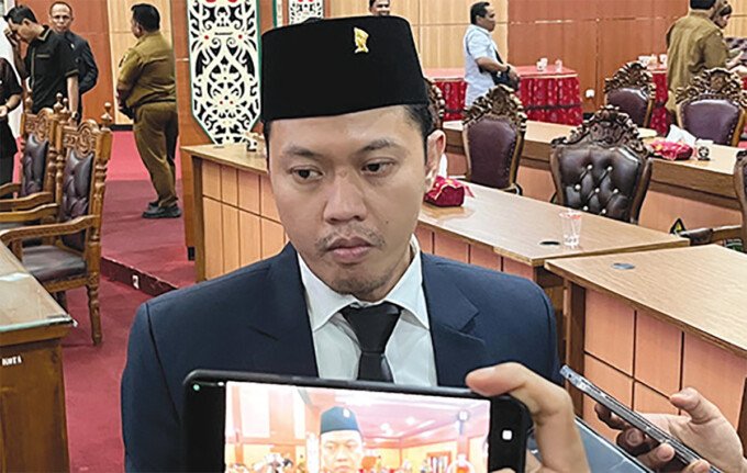 (DPRD) Kota Palangka Raya Bennie Brian Tonni Embang