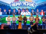 Gubernur Kalteng H Agustiar Sabran bersama forkopimda pada perayaan Huma Betang Night memperingati Hari Bhayangkara ke-80 di Bundaran Besar, Palangka Raya, Sabtu malam (4/7).