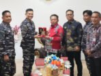 Kapuas Bupati Kapuas H Muhammad Wiyatno menerima kunjungan silaturahmi Komandan Lanal Banjarmasin Kolonel Laut (P) Galih Nurna Putra di Rumah Jabatan Bupati Kapuas, Kamis (9/7.