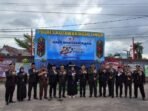 Wakil Bupati Kotim, Irawati foto bersama dengan Forkopimda saat menghadiri acara Peringatan Hari Bhayangkara ke-80, Rabu (1/7).