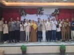 Kotim Wakil Bupati Kotim Irawati, Ketua Umum DPN Tani Merdeka Indonesia Don Muzakir, Wakil Ketua DPRD Kotim sekaligus Ketua Dewan Pembina DPD Tani Merdeka Indonesia Kotim Juliansyah, unsur Forkopimda, kepala perangkat daerah, saat foto bersama usai pelantikan, Selasa (21/7/2026).