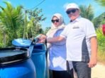 Kotim Wakil Bupati Kotim Irawati. Melihat langsung penyaluran air bersih di salah satu desa di Kecamatan Teluk Sampit, Rabu (22/7).