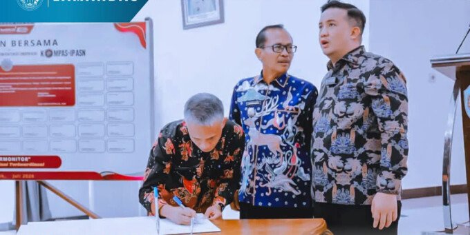 Lamandau Bupati Lamandau, Rizky Aditya Putra menghadiri launching penerapan aksi perubahan kinerja organisasi, di Aula BPKPD Lamandau, belum lama tadi.