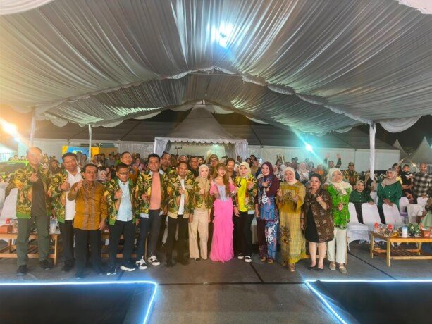 Palangka Raya Pembukaan Palangka Raya Fair 2026 di Halaman GOR Indoor Serbaguna, Jumat (17/7).