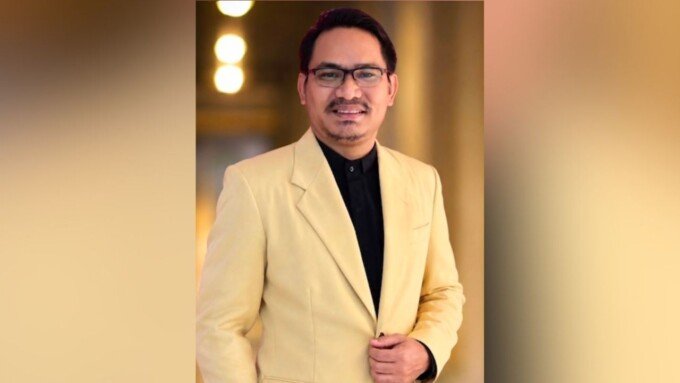 Dr Ari Yunus Hendrawan