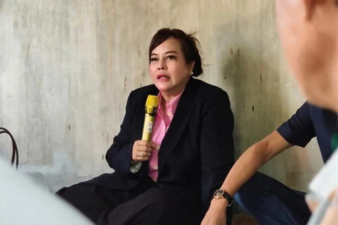 Anggota Komisi III DPRD Kalteng, Faridawaty Darland Atjeh Anggota Komisi III DPRD Kalteng, Faridawaty Darland Atjeh
