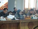 Wakil Ketua III DPRD Provinsi Kalimantan Tengah, Junaidi, saat menghadiri Rapat Badan Musyawarah (Banmus) bersama Tim Pemerintah Provinsi Kalimantan Tengah, belum lama ini.