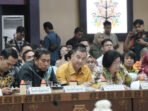 Wakil Bupati Kapuas Dodo mengikuti Rapat Koordinasi BNPB bersama Pemerintah Provinsi Kalimantan Tengah di Aula Jayang Tingang, Kantor Gubernur Kalteng.