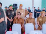 Kapuas Bupati Kapuas H. M. Wiyatno didampingi Sekretaris Daerah (Sekda) Kabupaten Kapuas Usis I. Sangkai menghadiri Parade, Defile, dan Syukuran dalam rangka memperingati HUT ke-1 Kodam XXII/Tambun Bungai Tahun 2026, di Lapangan Upacara Makodam XXII/Tambun Bungai, Senin (10/8).