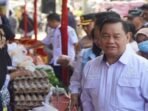 Bupati Kotim H.Halikinnor. Menghadiri penyaluran bantuan pangan beras yang dirangkai dengan kegiatan Gerakan Pangan Murah di Taman Kota Sampit, Rabu (19/8). Bupati Kotim H.Halikinnor. Menghadiri penyaluran bantuan pangan beras yang dirangkai dengan kegiatan Gerakan Pangan Murah di Taman Kota Sampit, Rabu (19/8).