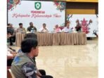 Kotim3 Bupati Kabupaten Kotim H.Halikinnor. Saat menghadiri rapat penetapan status tanggap darurat Karhutla di Aula Rumah Jabatan Bupati Kotim, Rabu (29/7).