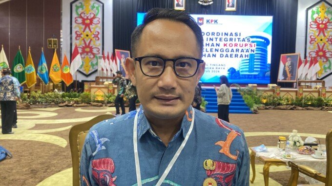 Wali Kota Palangka Raya, Fairid Naparin saat menghadiri Rakor bersama KPK di Aula Jayang Tingang, Belum Lama ini. Wali Kota Palangka Raya, Fairid Naparin saat menghadiri Rakor bersama KPK di Aula Jayang Tingang, Belum Lama ini.