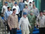 Presiden Prabowo Subianto, didampingi Gubernur Kalteng Agustiar Sabran dan pejabat tinggi dari forkopimda dan pusat usai memimpin rapat penanganan Karhutla di Posko Aju, Kalteng, Sabtu (22/8). Presiden Prabowo Subianto, didampingi Gubernur Kalteng Agustiar Sabran dan pejabat tinggi dari forkopimda dan pusat usai memimpin rapat penanganan Karhutla di Posko Aju, Kalteng, Sabtu (22/8).