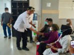 Bupati Barito Utara, H Shalahuddin ST MT, didampingi Wakil Bupati, Felix Sonadie Y Tingan, Sekda, Drs Muhlis, beserta jajaran melakukan inspeksi mendadak (sidak) ke RSUD Muara Teweh, Rabu (2/9). Bupati Barito Utara, H Shalahuddin ST MT, didampingi Wakil Bupati, Felix Sonadie Y Tingan, Sekda, Drs Muhlis, beserta jajaran melakukan inspeksi mendadak (sidak) ke RSUD Muara Teweh, Rabu (2/9).