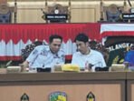 Anggota Komisi III DPRD Kota Palangka Raya, Arif M Norkim, menghadiri Rapat Dengar Pendapat (RDP) bersama jajaran Pemerintah Kota terkait penanganan Karhutla, , Rabu (16/9). Anggota Komisi III DPRD Kota Palangka Raya, Arif M Norkim, menghadiri Rapat Dengar Pendapat (RDP) bersama jajaran Pemerintah Kota terkait penanganan Karhutla, , Rabu (16/9).