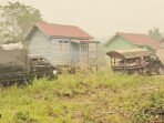 Desa Lawang Tamang sekarang sudah tak terisolasi. Desa yang berada di wilayah hulu Kabupaten Kapuas ini sudah bisa dimasuki kendaraan roda empat.