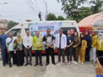 Dinkes Barsel bersama dokter spesialis memantau layanan mobil oksigen keliling di Kantor BPBD Barsel. Dinkes Barsel bersama dokter spesialis memantau layanan mobil oksigen keliling di Kantor BPBD Barsel.