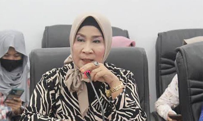 Hj Nety Herawati, Ketua Komisi I Dewan Perwakilan Rakyat Daerah (DPRD) Kabupaten Barito Utara