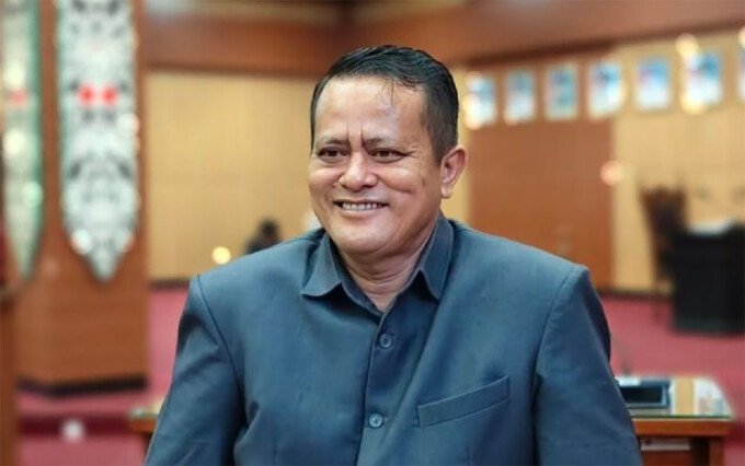 Anggota Komisi I DPRD Kota Palangka Raya, Hatir Sata Tarigan,