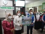 Wali Kota Palangka Raya Fairid Naparin mendampingi Menteri Kesehatan Republik Indonesia (Menkes RI), Budi Gunadi Sadikin meninjau fasilitas layanan kesehatan di Puskesmas Panarung, Jumat (24/10).