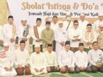 Wali Kota Palangka Raya Fairid Naparin bersama Wakil Wali Kota Palangka Raya Achmad Zaini mengikuti Salat Istisqa bersama jajaran Kemenag, organisasi keagamaan dan jamaah haji serta umrah, Jumat Pagi (2/10).